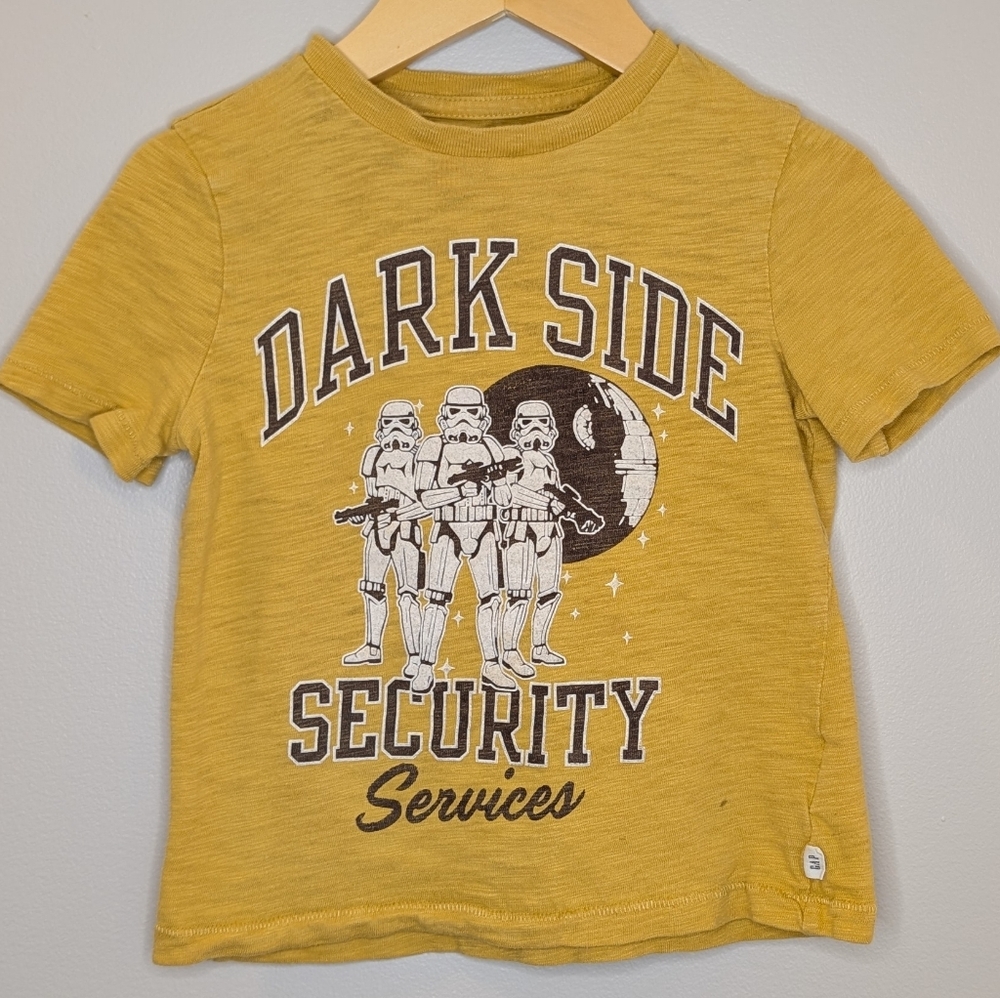 💛 3 for 10 💛 Gap Star Wars Graphic Tee | Disney